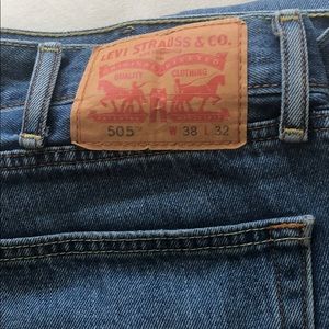 Levi Strauss 505 38x32 jeans
